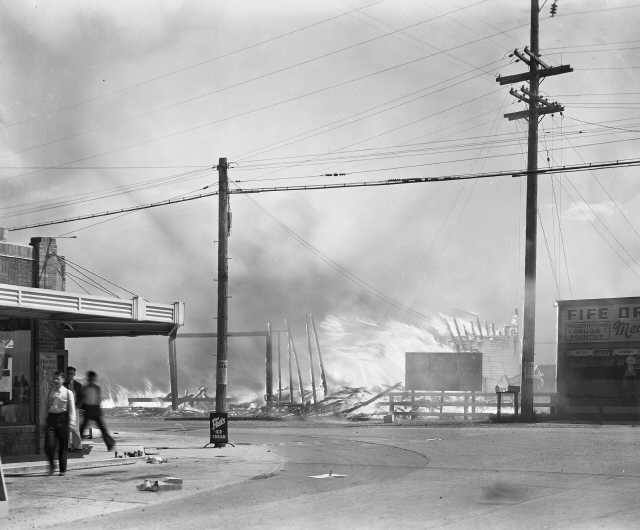 10256330_10203056578511345_9101544703784336786_n