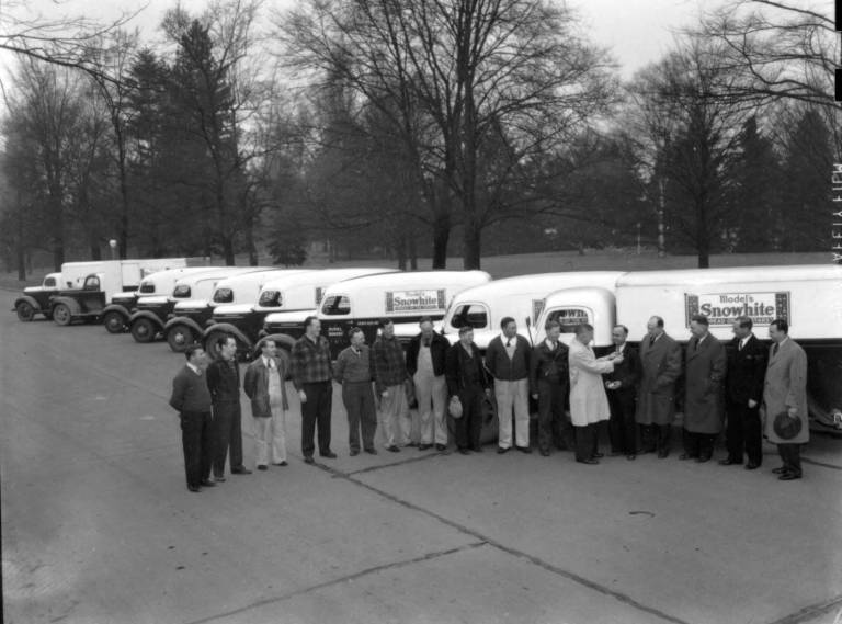 Lincoln.Richards_Studio_D122361