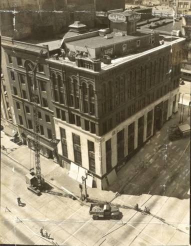 Richards_Studio_D424094