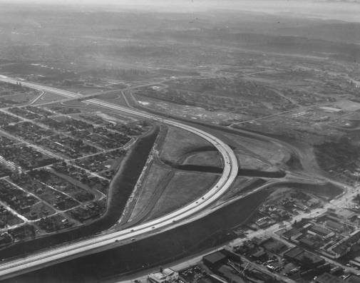 Richards_Studio_D1297372.1961